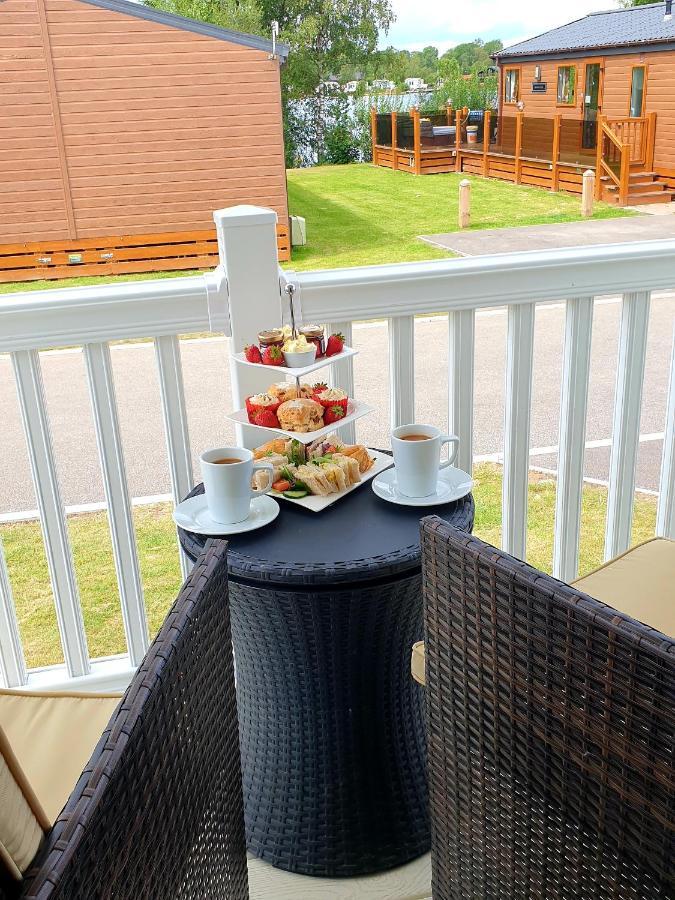 Tattersall Lakes Country Retreat Villa Dogdyke ภายนอก รูปภาพ
