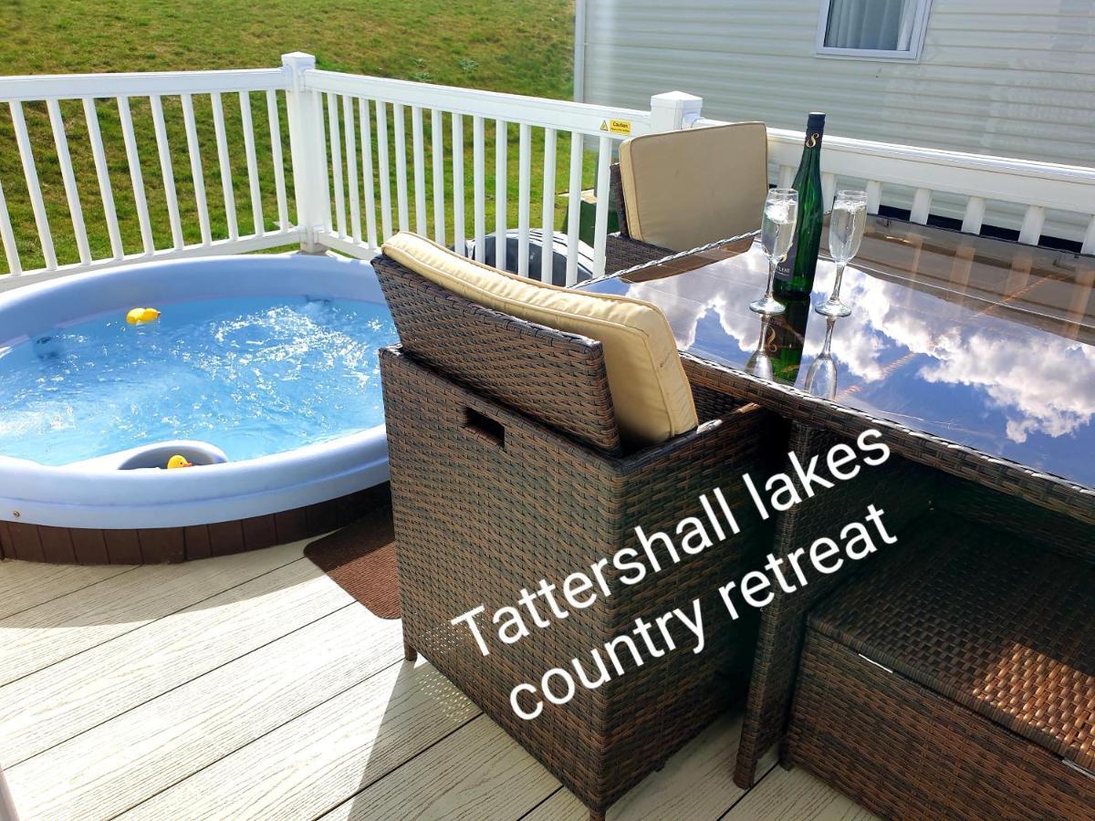 Tattersall Lakes Country Retreat Villa Dogdyke ภายนอก รูปภาพ